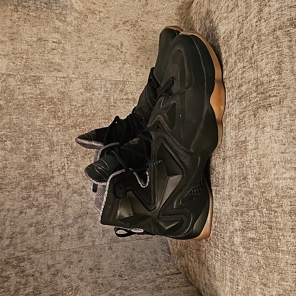 Men's Nike Lebron 13 (custom)
